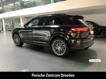 Porsche Cayenne - 3