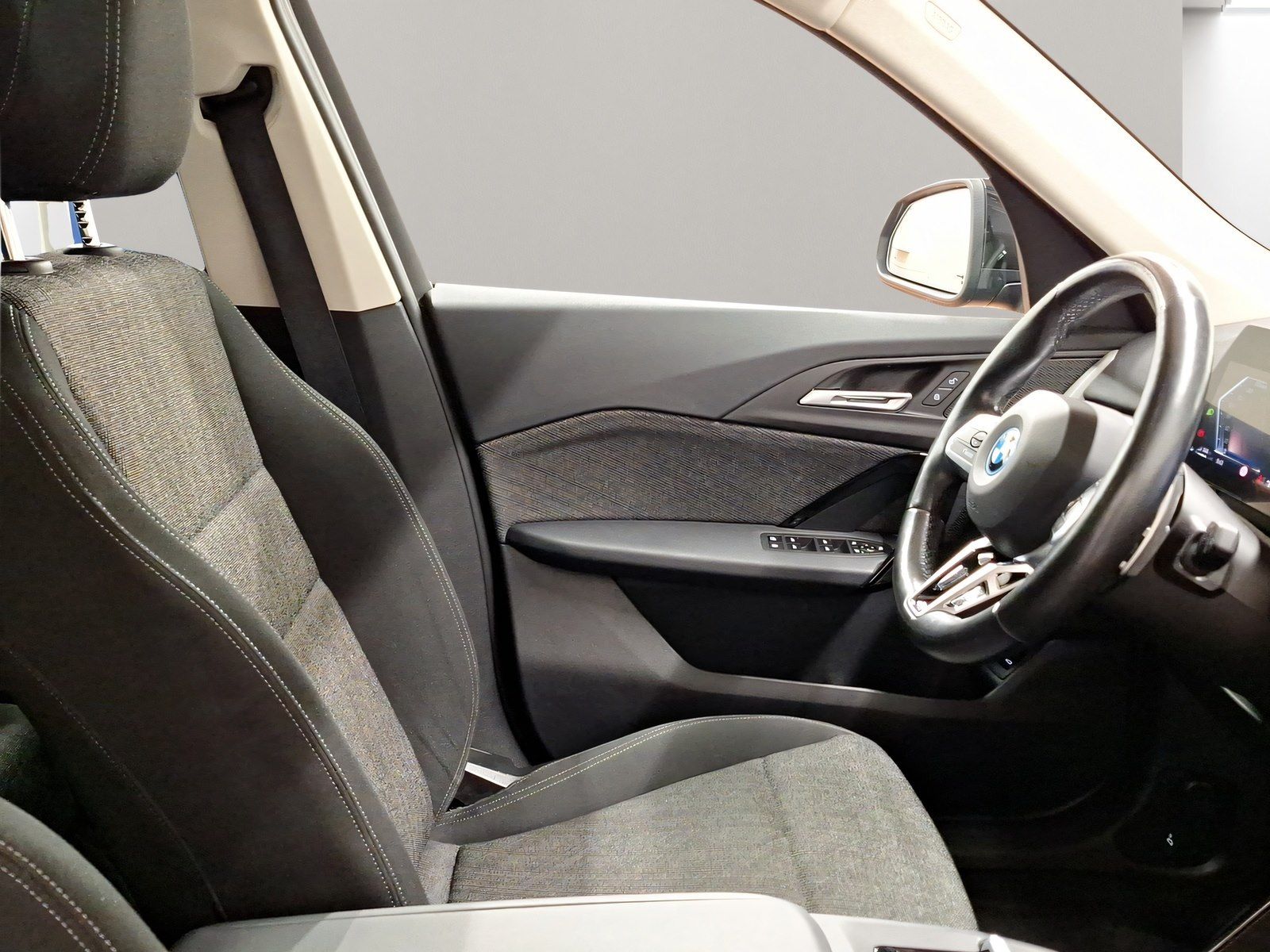 BMW X1 xDrive25e Driv.Assist Kamera Pano.Dach LED foto 5