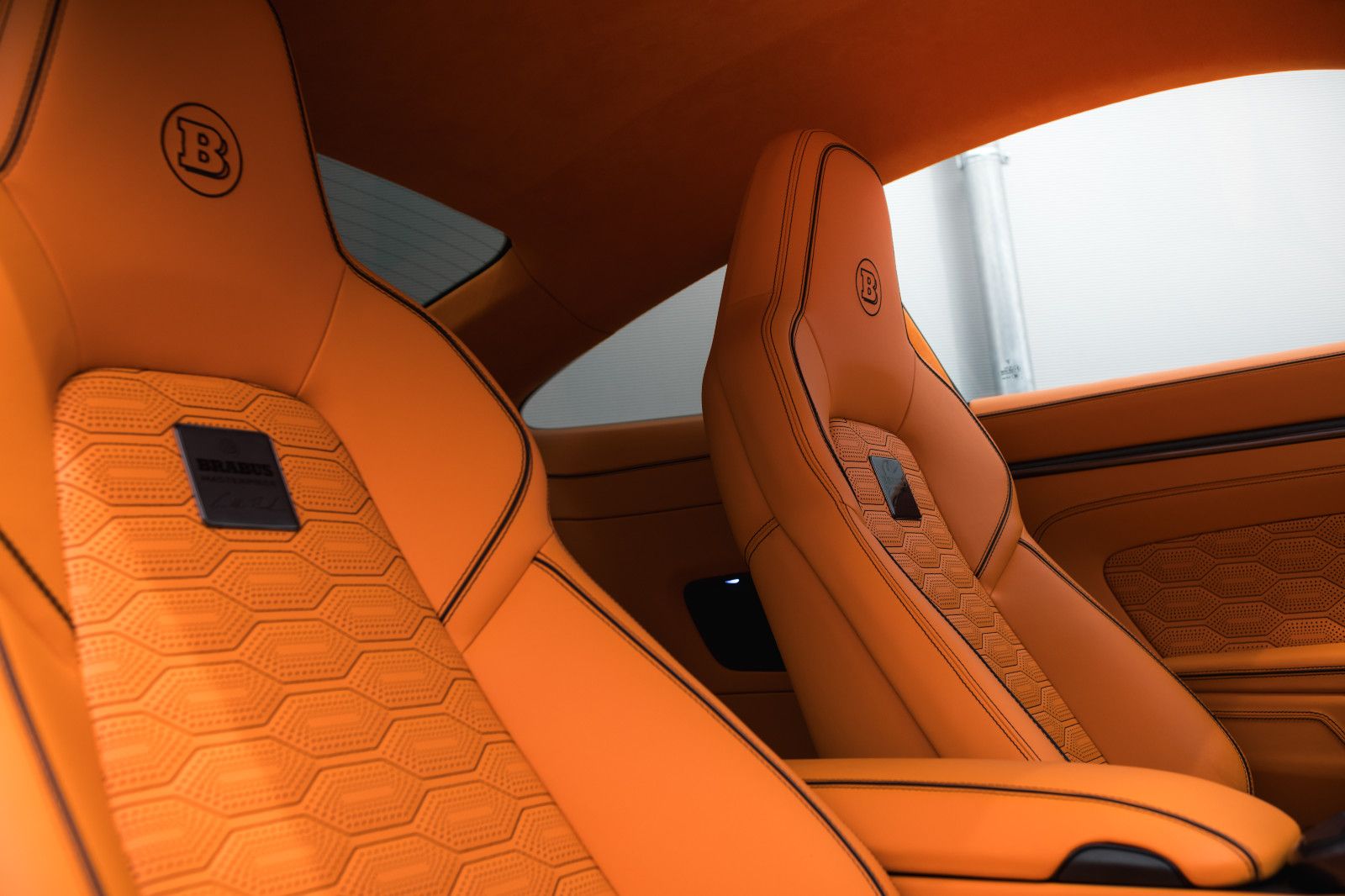 Fahrzeugabbildung Porsche 911 BRABUS ROCKET R "1 of 25"- 900 PS - VOLL