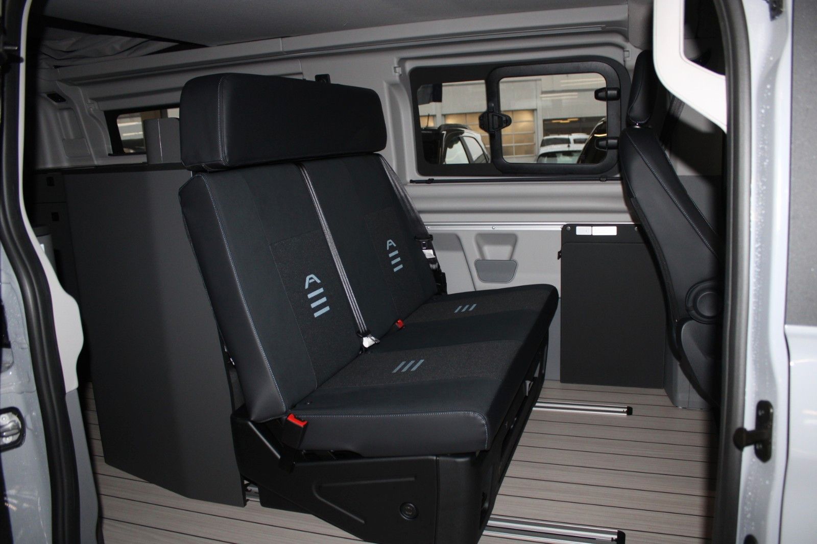 Fahrzeugabbildung Ford NUGGET L2 Active MARKISE + Aufstelldach SOFORT