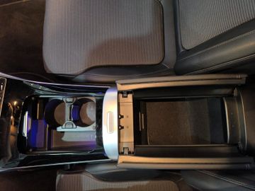 Bild 17 Mercedes-Benz C 180 T Avantgarde Automatik MBUX Kamera Ambient