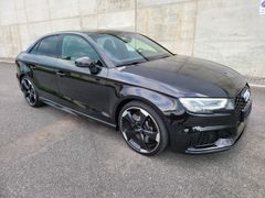 AUDI RS3 Limousine 2.5 TFSI quattro *black Edition