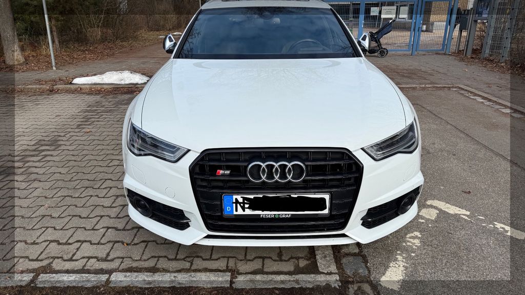 Image of Audi S6