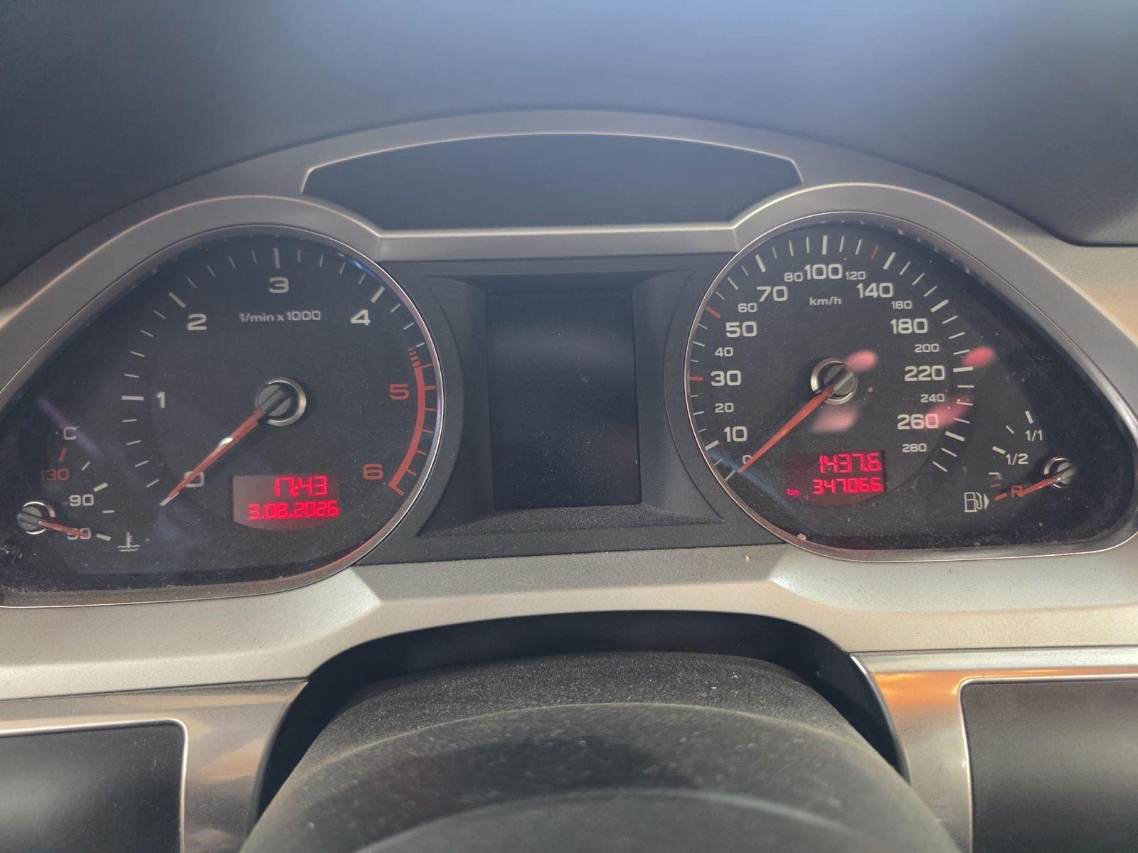 Audi A6 2008 — photo 9