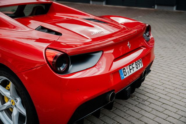 Fahrzeugabbildung Ferrari 488 Spider*Lift*PDC*RFK*Mwst*1.Hand