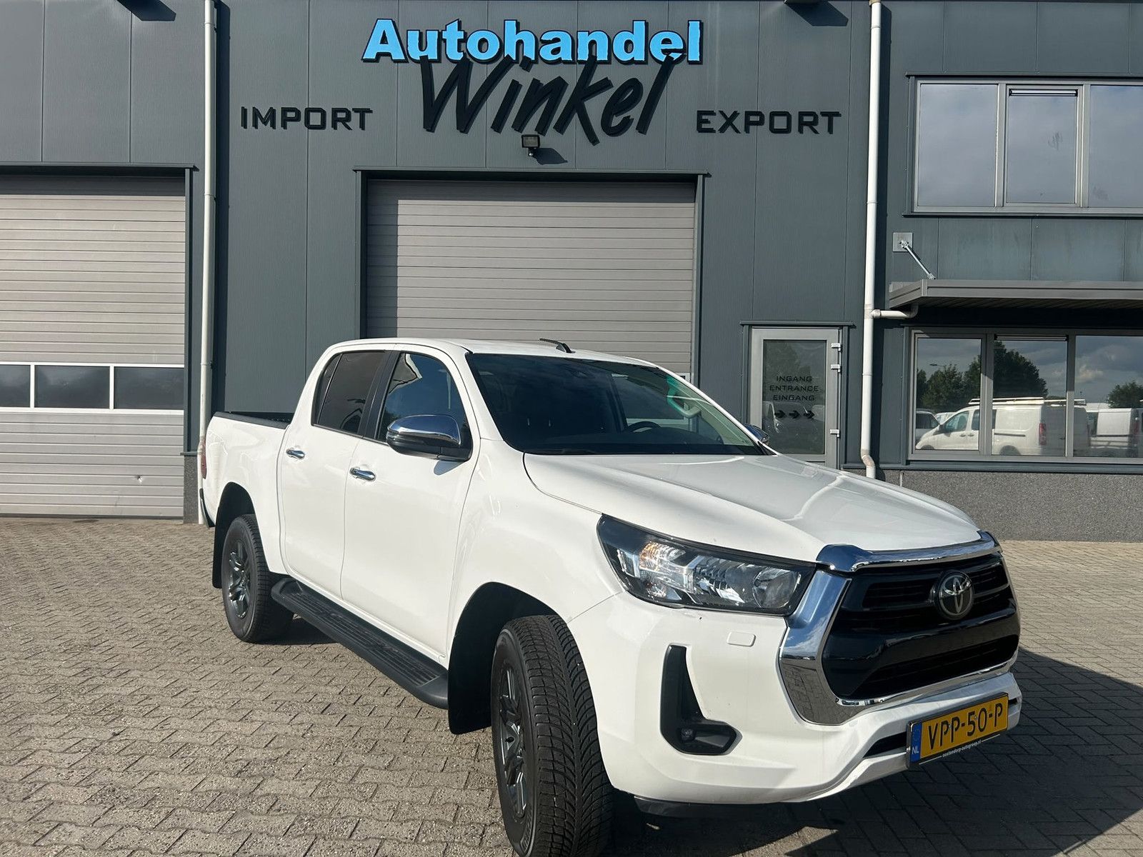 Toyota HiLux 2.4 D-4D Double Cab - 2022 - 4x4 - AUTOMAA