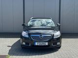 Opel Insignia A Sports Tourer Design Edition* - gebrauchte Opel Insignia aus dem Jahr 2011