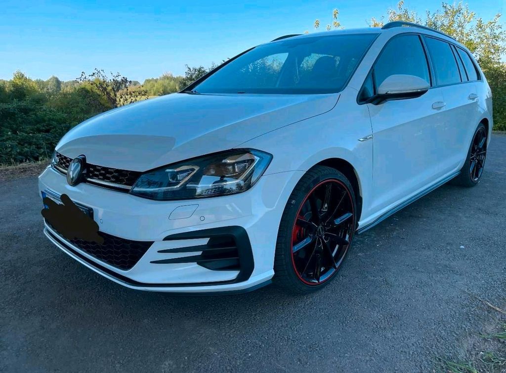 Image of Volkswagen Golf