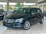 Mercedes-Benz B 200 CGI BlueEfficiency AHK/XENON/KLIM/156PS - Mercedes-Benz B 200 Gebrauchtwagen in Hamburg
