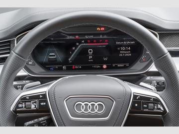 صورة مصغرة 15 لـ 2025 AUDI S8