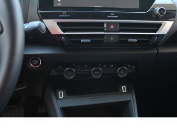 Citro�n C4 Hybrid 145 Max