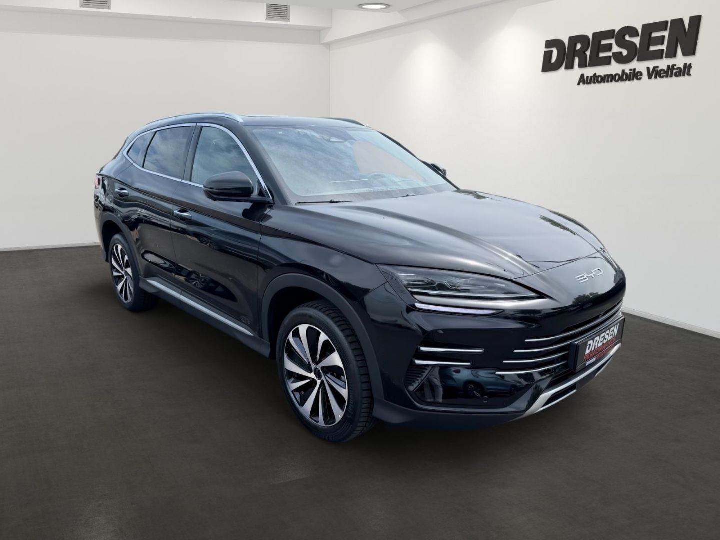 BYD SEAL U