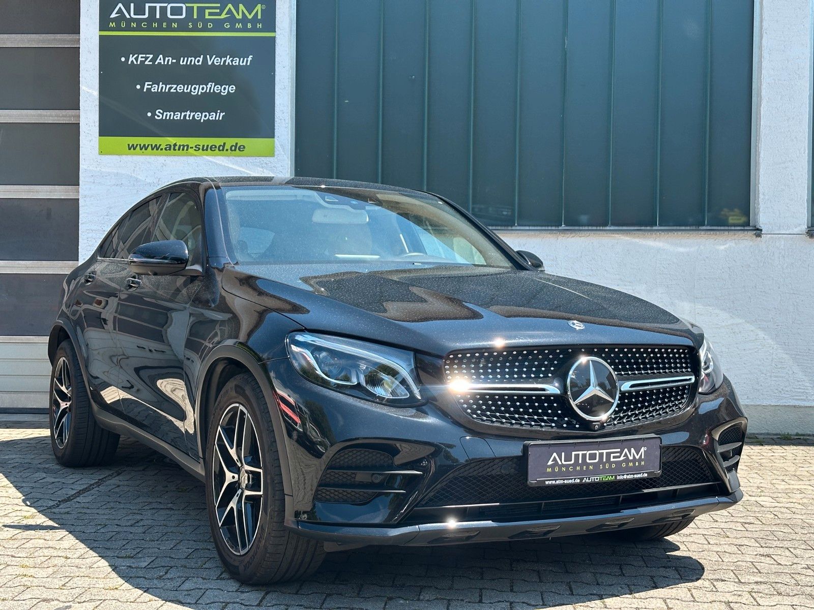 MERCEDES-BENZ GLC 250 Coupe AMG Night Comand Burmester AHK LED