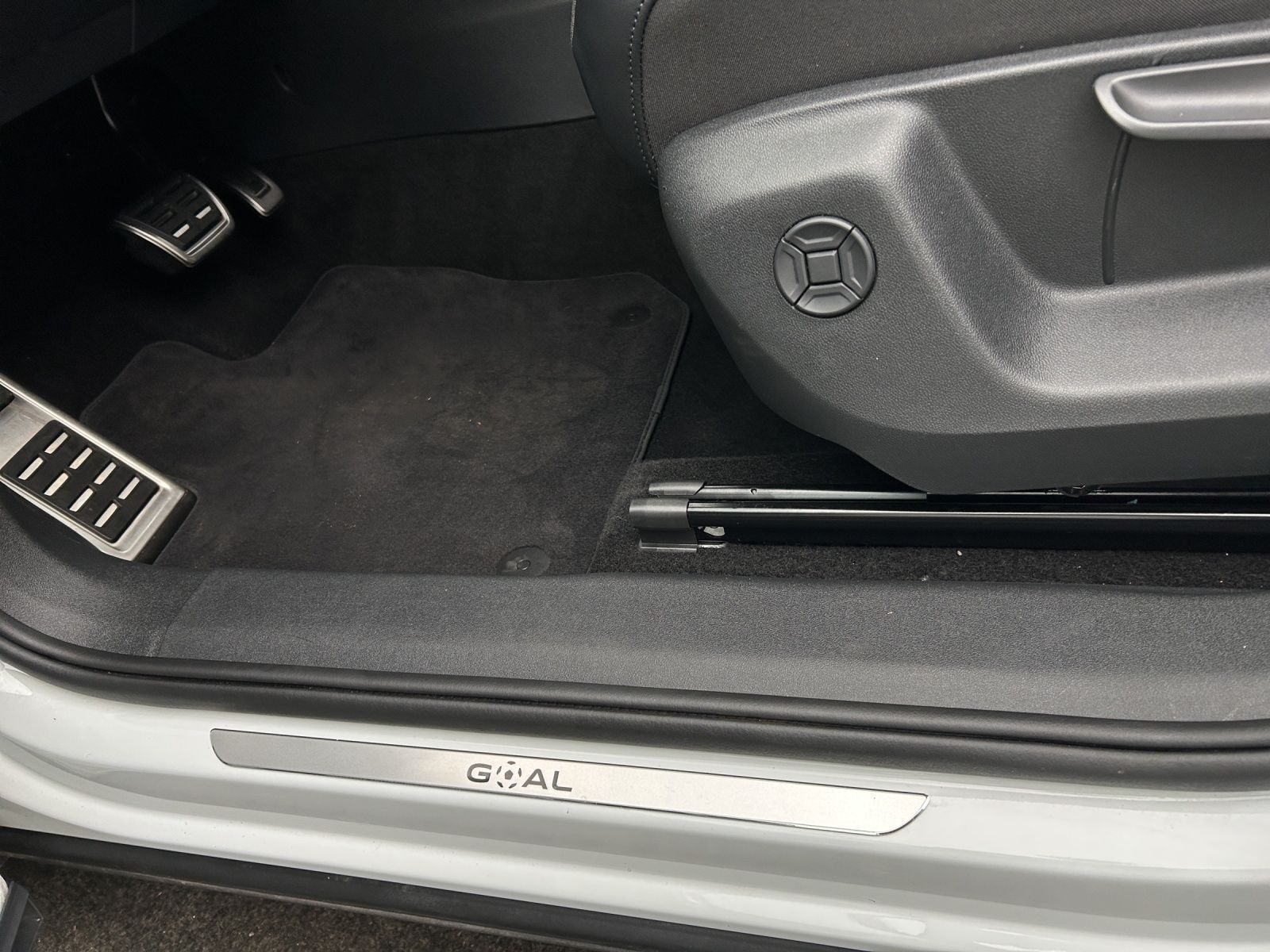 Volkswagen Tiguan - Bild 17