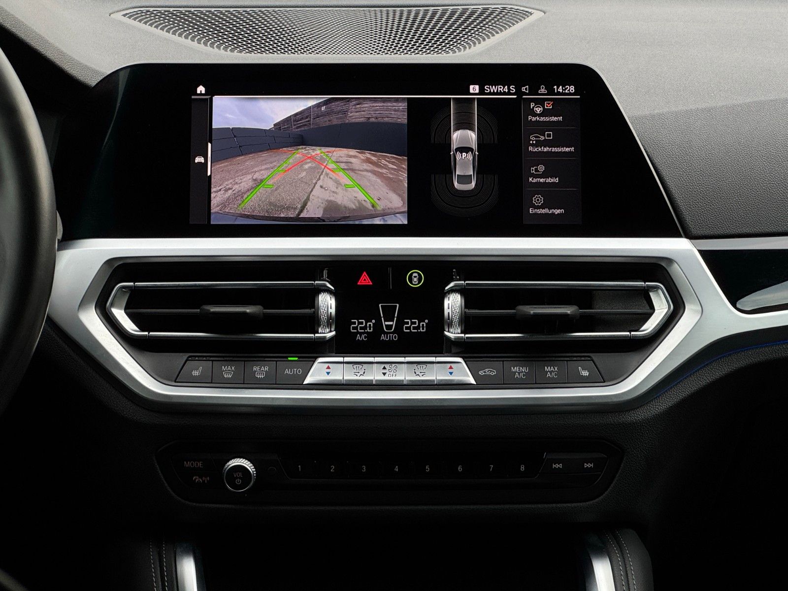 Fahrzeugabbildung BMW 420i G22 Coupé M Sport Leder Memory Kamera ACC