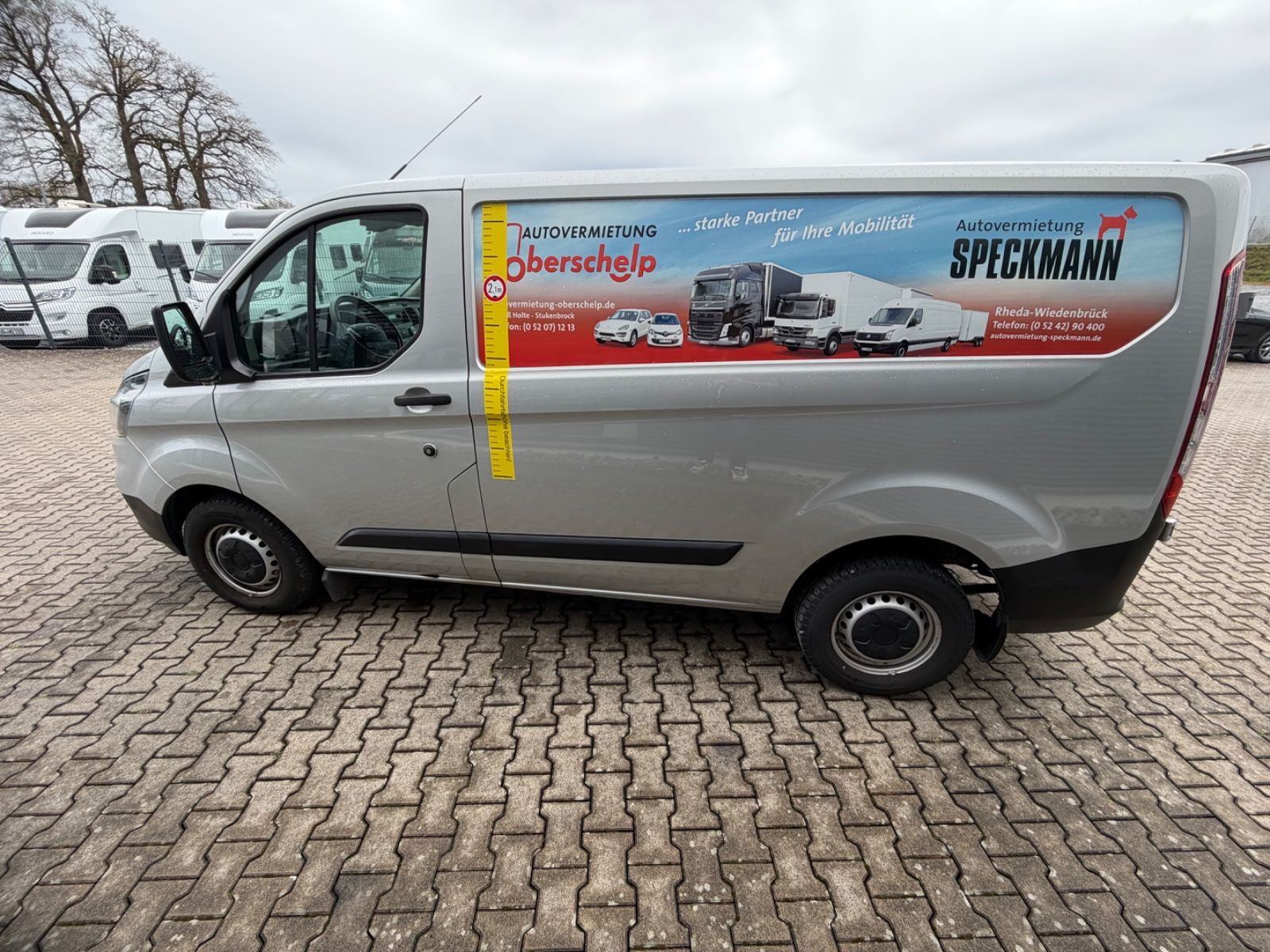 Fahrzeugabbildung Ford Transit Custom AHK 2,5 to