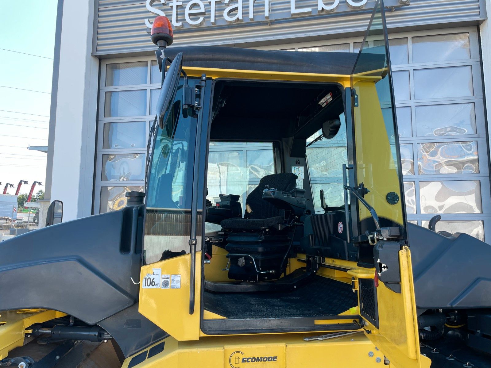 Fahrzeugabbildung BOMAG BW 154 ACP-4i AM / nur 1.751h / Asphalt Manager