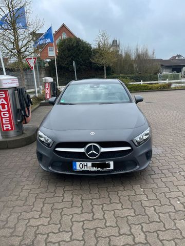 MERCEDES-BENZ Mercedes a 180