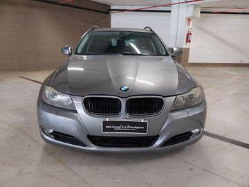 BMW 320 - 2