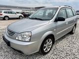 Kia Carens 2.0 16V LX Van / 43.000 KM / Tüv neu - Kia Carens LX mit Benzin-Antrieb
