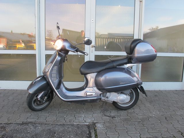 Vespa GT 200 L