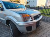 Ford Fusion 1,4 16V Ambiente Ambiente - Ford Fusion Ambiente mit Benzin-Antrieb