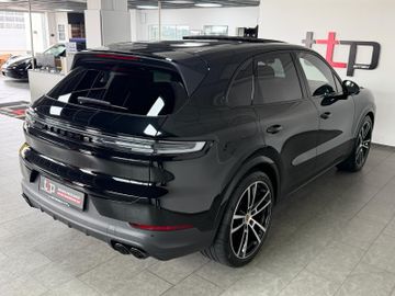 Porsche Cayenne - 10