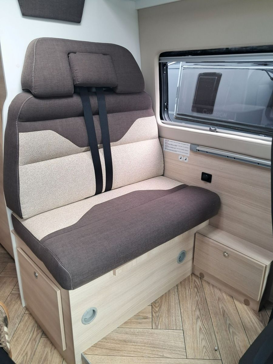 Fahrzeugabbildung Chausson Van First Line V594S Markise, Solar, RFK