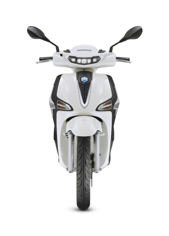Piaggio Liberty 125 Piaggio Urban Days gratis Topcase