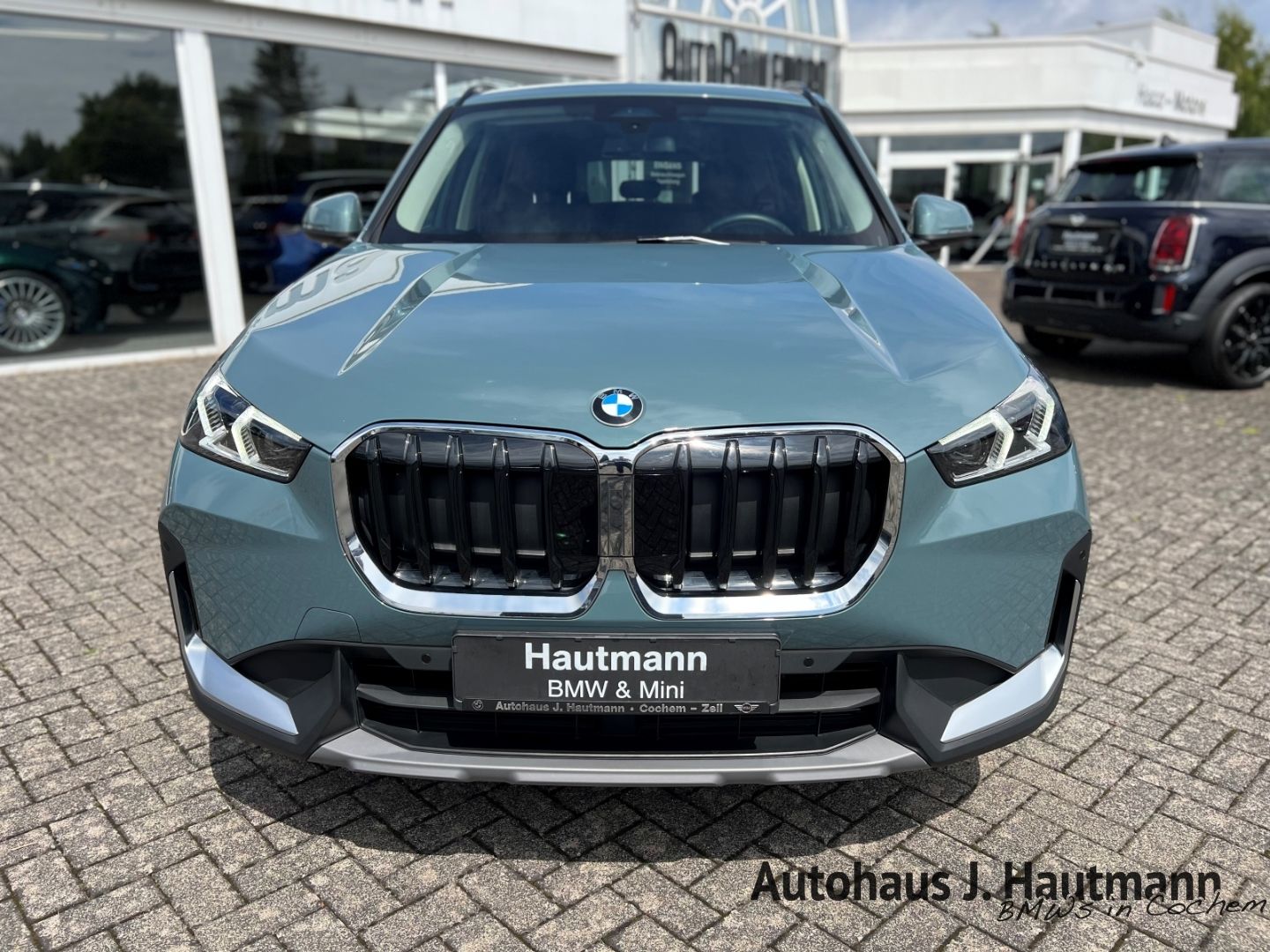 BMW X1 18d sDrive +1.HAND+adapt.LED+PREMIUM-P.+ foto 2