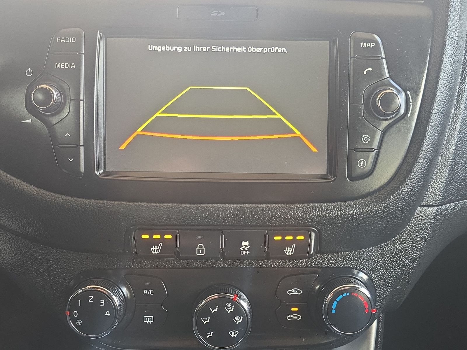 Fahrzeugabbildung Kia Cee'd Lenkradheizung/ NAVI/ RÜCKFAHRKAMERA