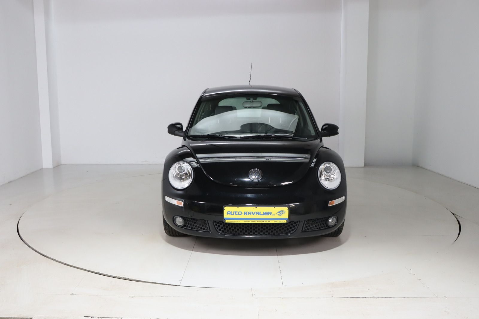 Fahrzeugabbildung Volkswagen New Beetle 2.0 * Sitzhzg. * Klima * HU/AU 07.27