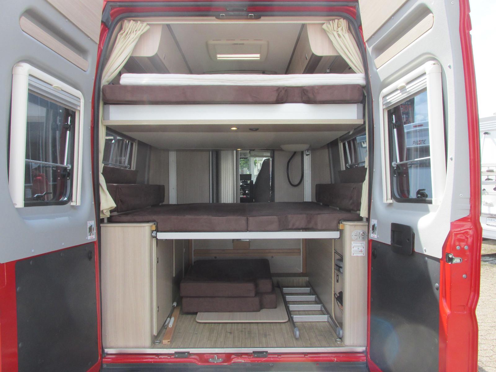 Pössl Roadcruiser Revolution*AHK*5 Schlafplätze*TOP*
