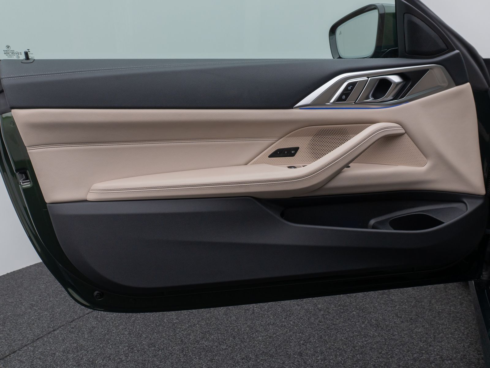 Fahrzeugabbildung BMW M440i Kamera Laser HUD DAB HiFi Komfort Alarm 19