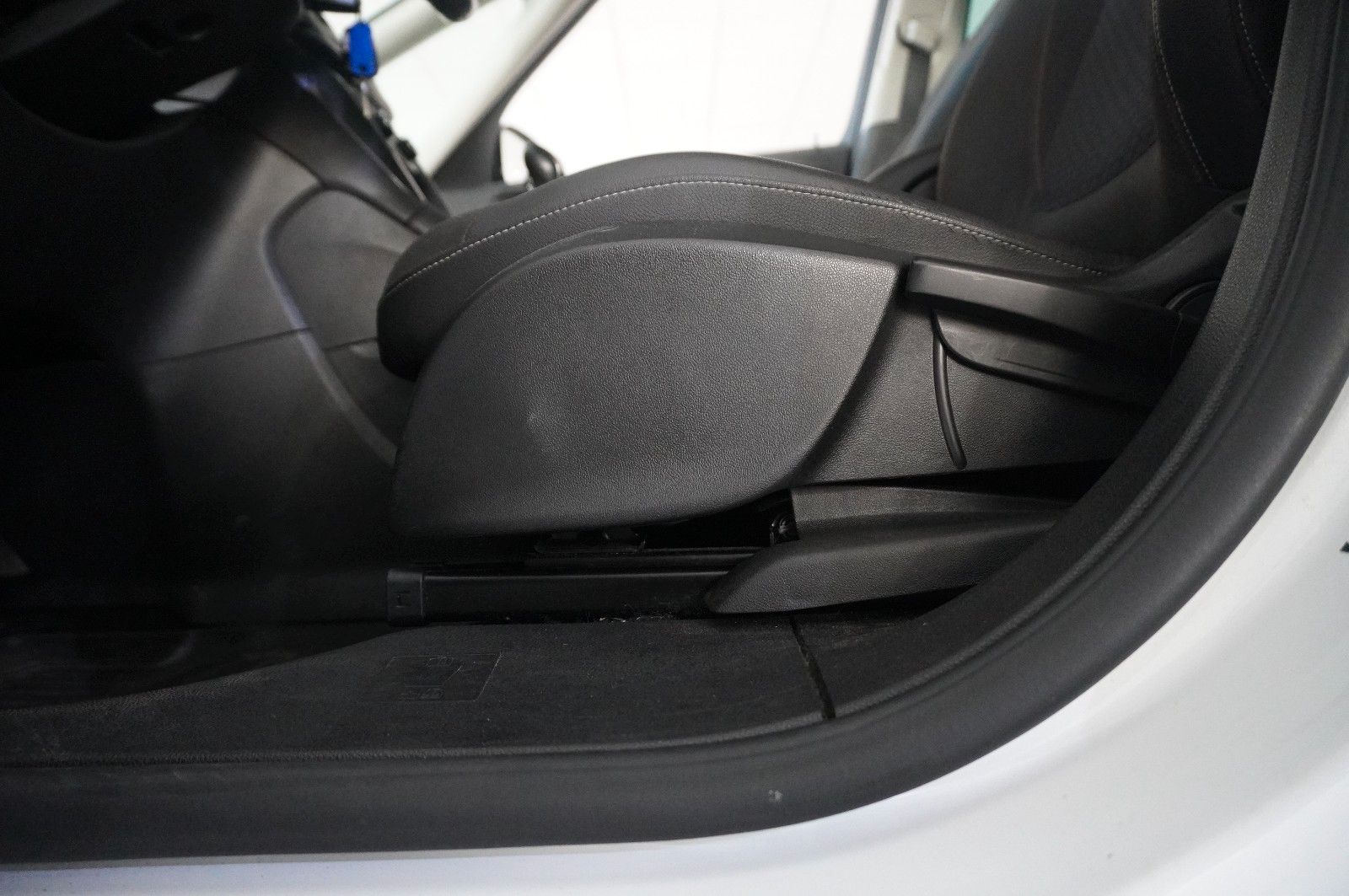 Fahrzeugabbildung Opel Zafira C 1.4T INNOV. 7-SITZ NAVI/LED/KAMERA/AHK