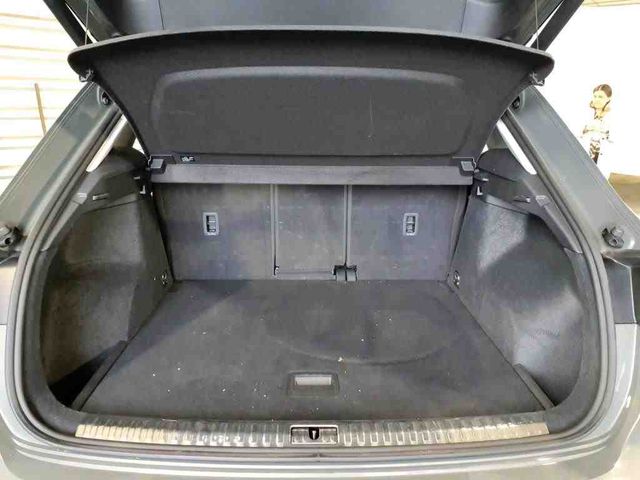 Q3 35 TDI S TRONIC S LINE +LED+KAMERA+NAVI+AHK++