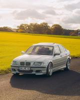 BMW Bmw E46 330i - BMW 330 Limousine E46 330i mit Benzin-Antrieb