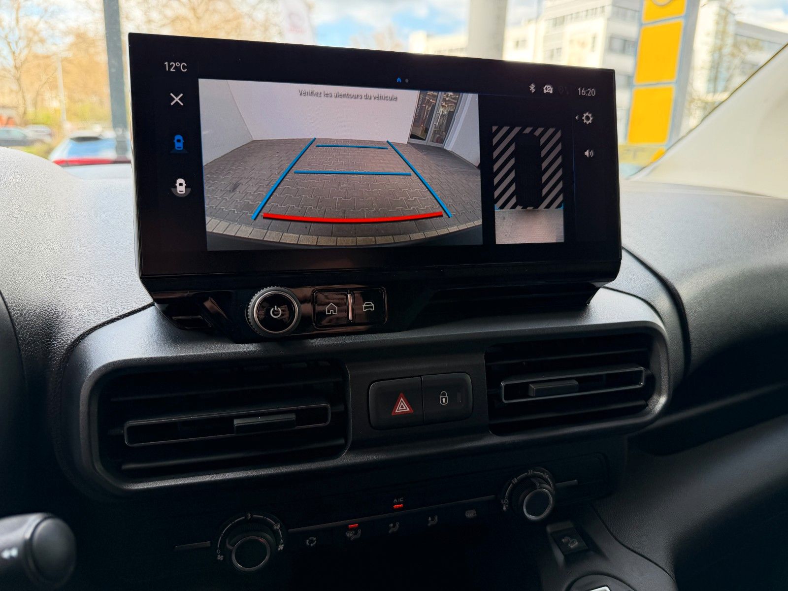 Fahrzeugabbildung Opel Combo E Cargo M 130PS Diesel/Automatik!