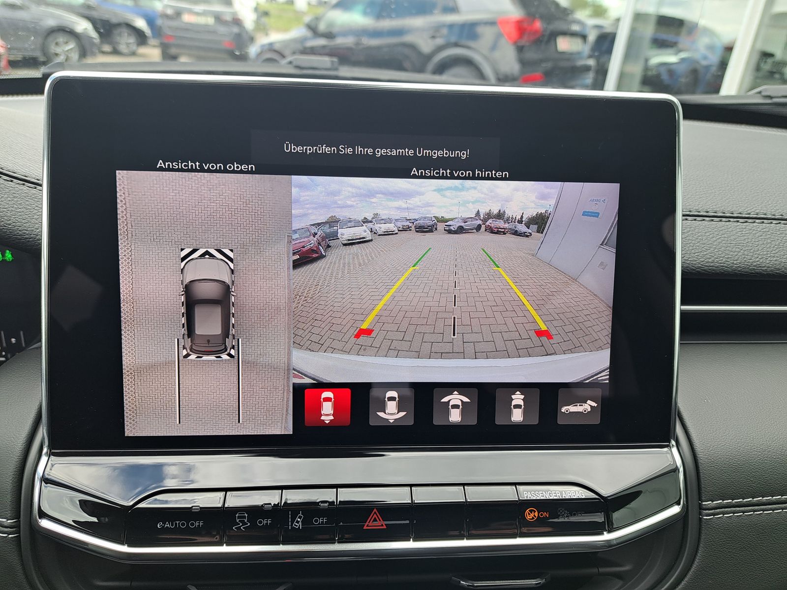 Fahrzeugabbildung Jeep Compass LIMITED+ 1.5 e-Hybrid PANODACH 19"ALU