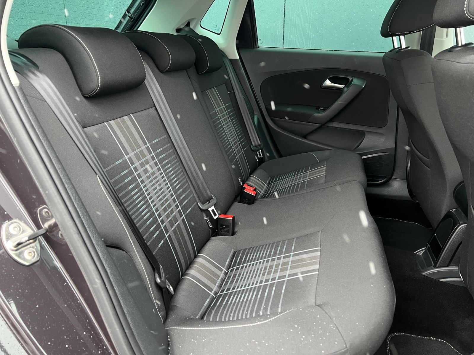 Fahrzeugabbildung Volkswagen Polo Lounge 1.0 *Sitzheizung, Climatronic, Navi*