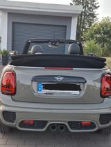 MINI John Cooper Works Cabrio John Cooper Works - graue MINI John Cooper Works Cabrio