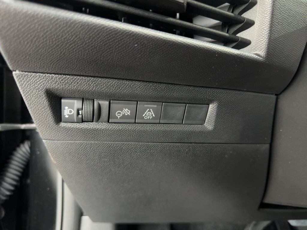 Fahrzeugabbildung Opel Frontera GS, Allwetter, RFK, Navi, SHZ, LHZ