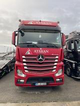 Mercedes-Benz Actros MP4 Megaspace - Mercedes-Benz Actros megaspace