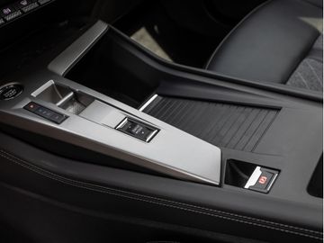 Peugeot 408 - 12