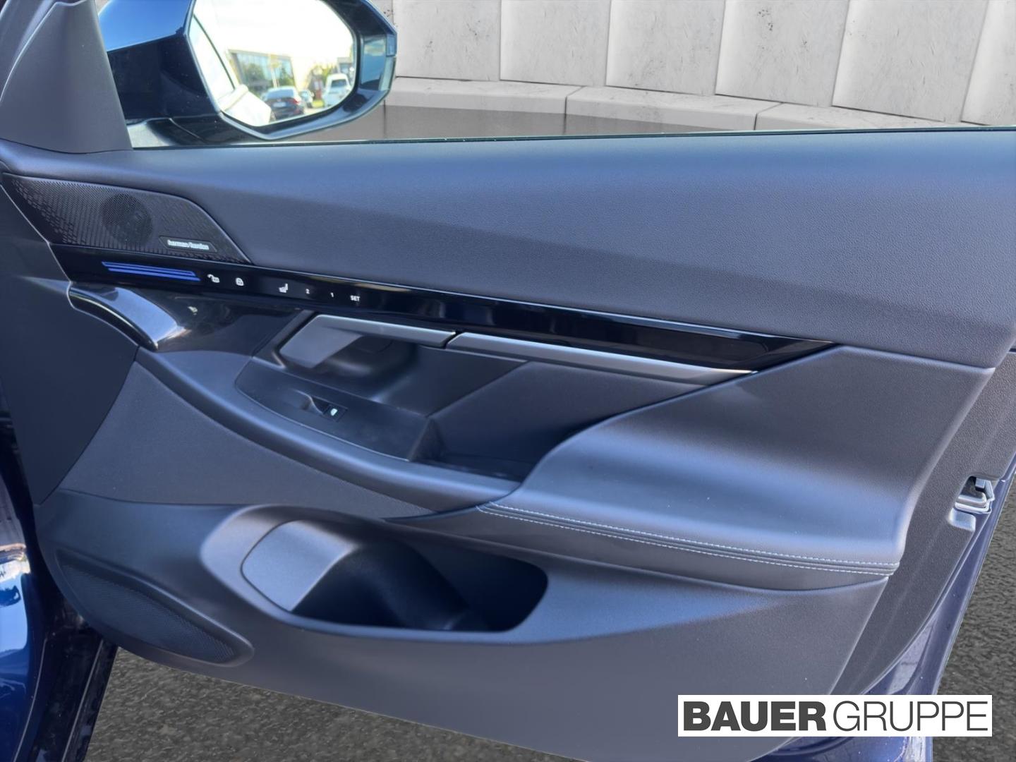 BMW 530 e M Sport Touring Park-Assistent Sportpaket 