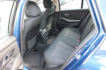 BMW 320 - 11