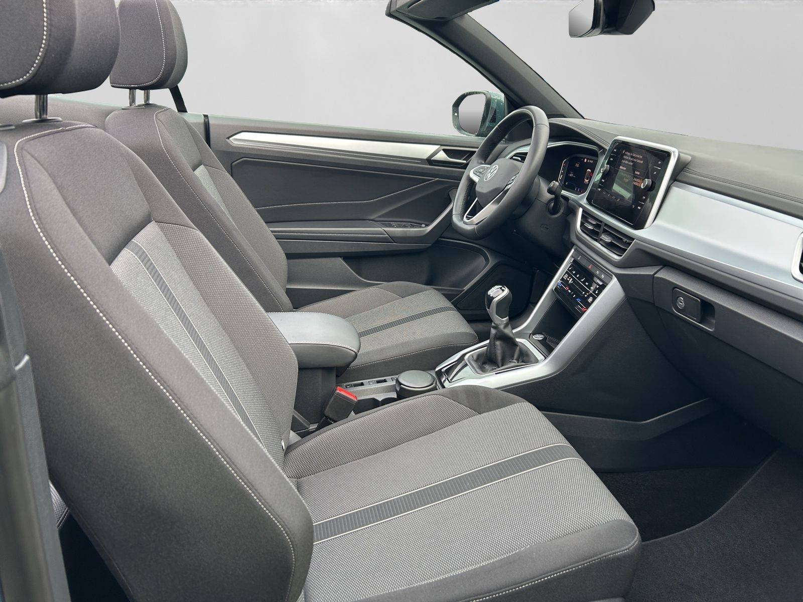 Volkswagen T-Roc - Bild 4