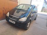 Mercedes-Benz A 190 ELEGANCE Elegance - Mercedes-Benz A 190: Elegance
