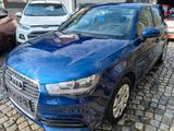 Audi A1 1.2Attraction Sportback KLIMA+PDC+SITZHEIZUNG - Audi A1 bis 5.000 Euro