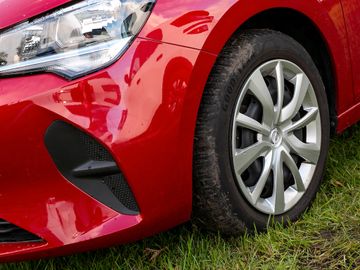 Opel Corsa F 1.2 Edition Sicht-Paket Sitzheizung